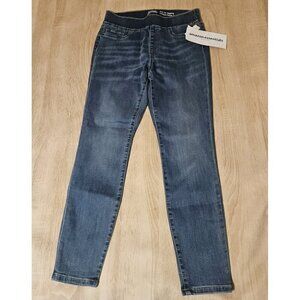 Essentials Size 2 Short Pull On Jeggings New Medium Wash
